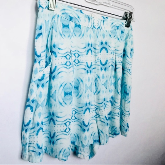 BB Dakota Urban Outfitters Chase Print Shorts NEW - Picture 4 of 8
